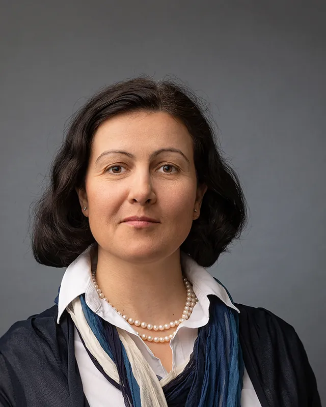Ирина Безменова